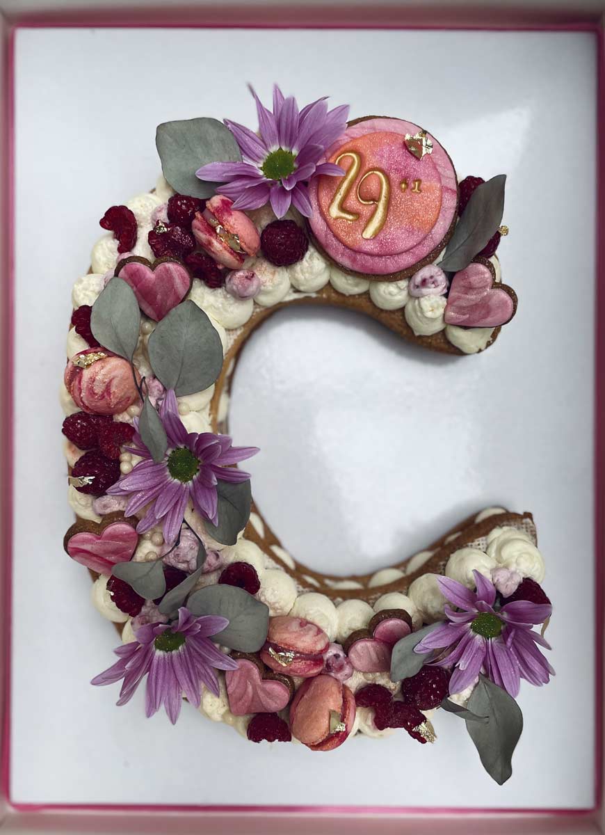 Cream Tart Flowers 5