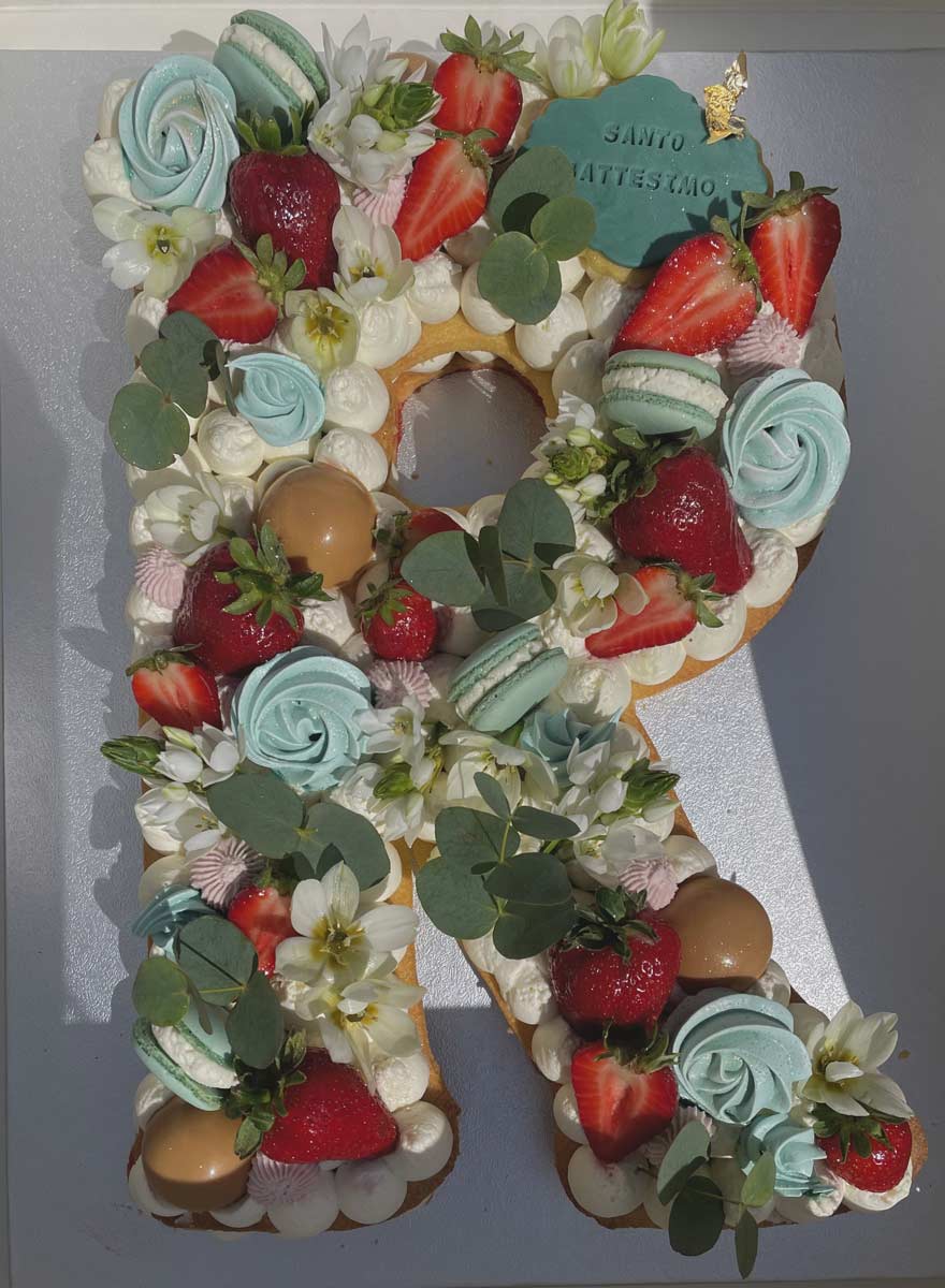Cream Tart Flowers 6