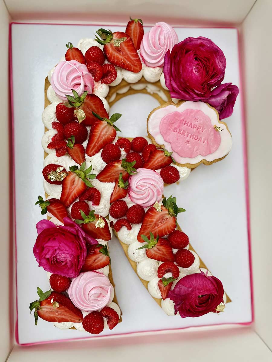 Cream Tart Flowers 7
