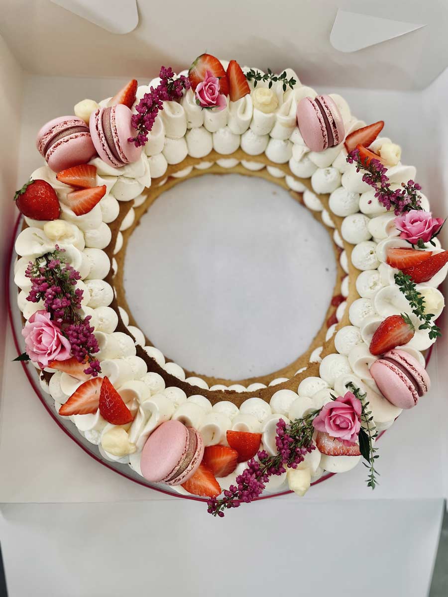 Cream Tart Flowers 8