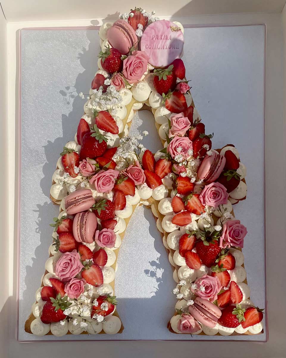 Cream Tart Flowers 10